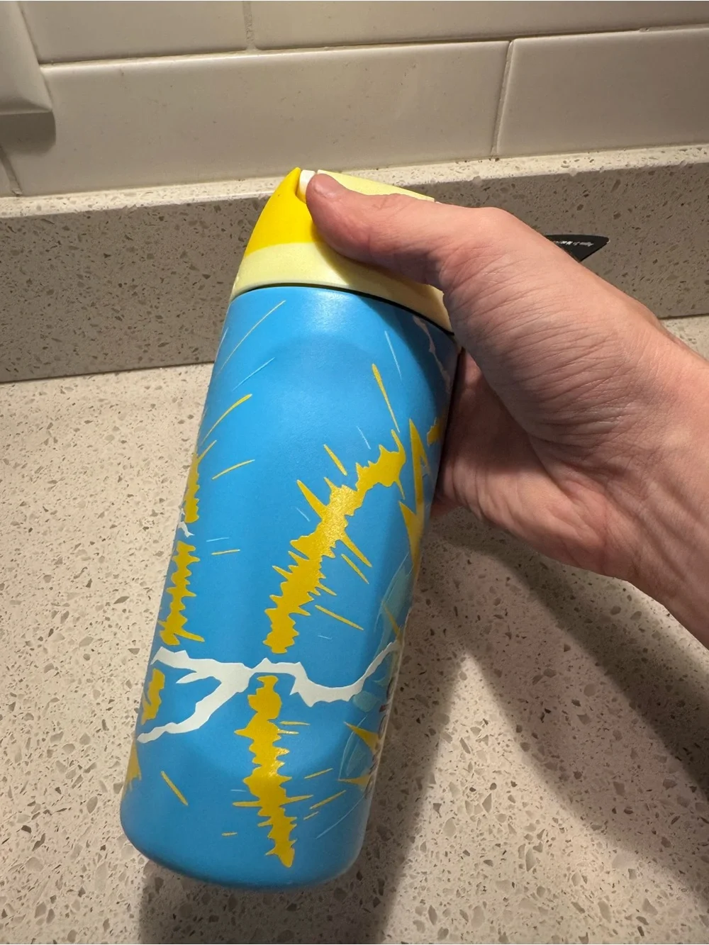 Pokemon x Owala Pikachu 16 oz Stainless Steel Freesip Water Bottle - IN HAND
